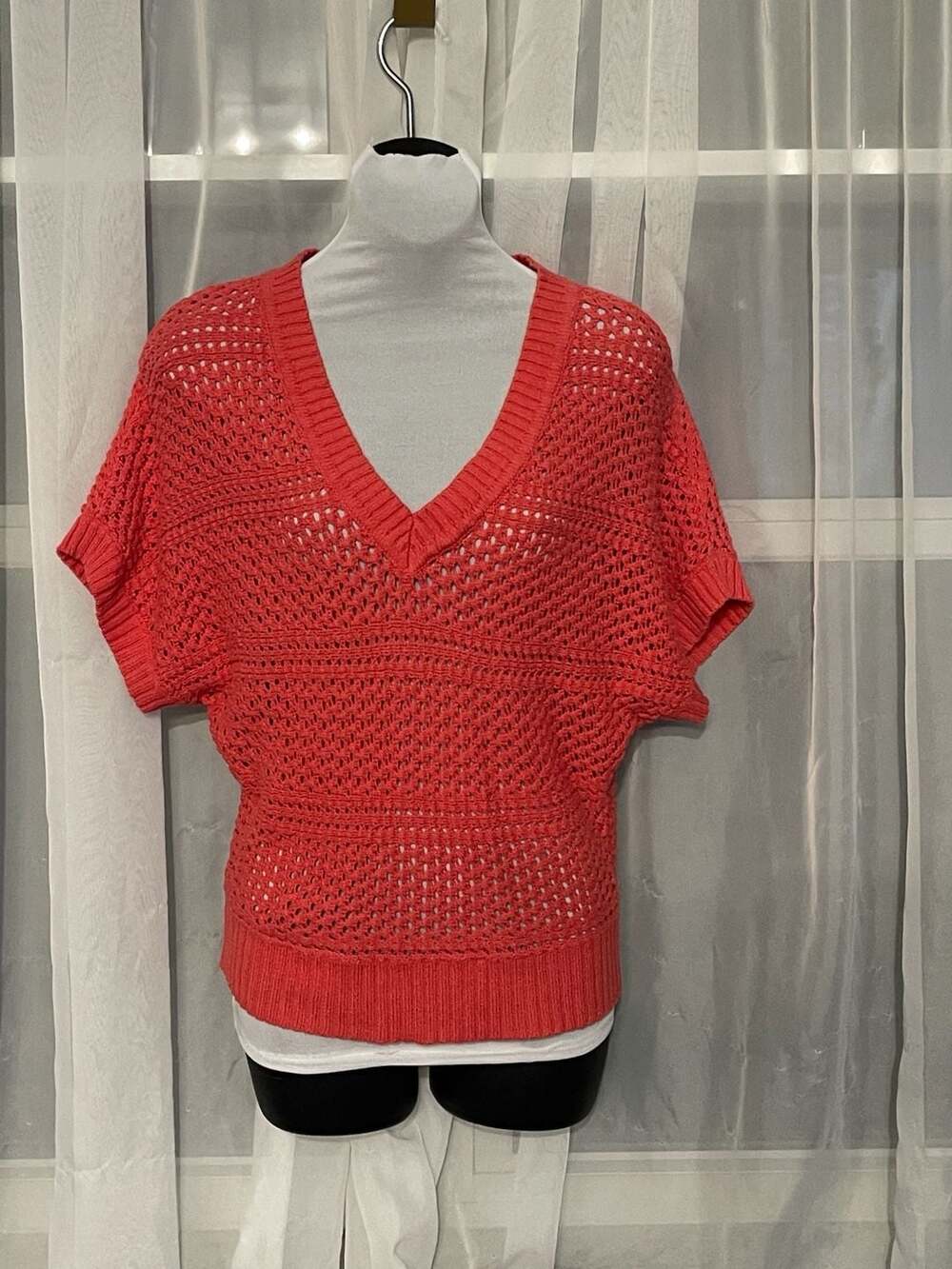 Vintage Bongo Coral Open Stitch Crochet V-Neck Cap Sleeve Sweater Size L